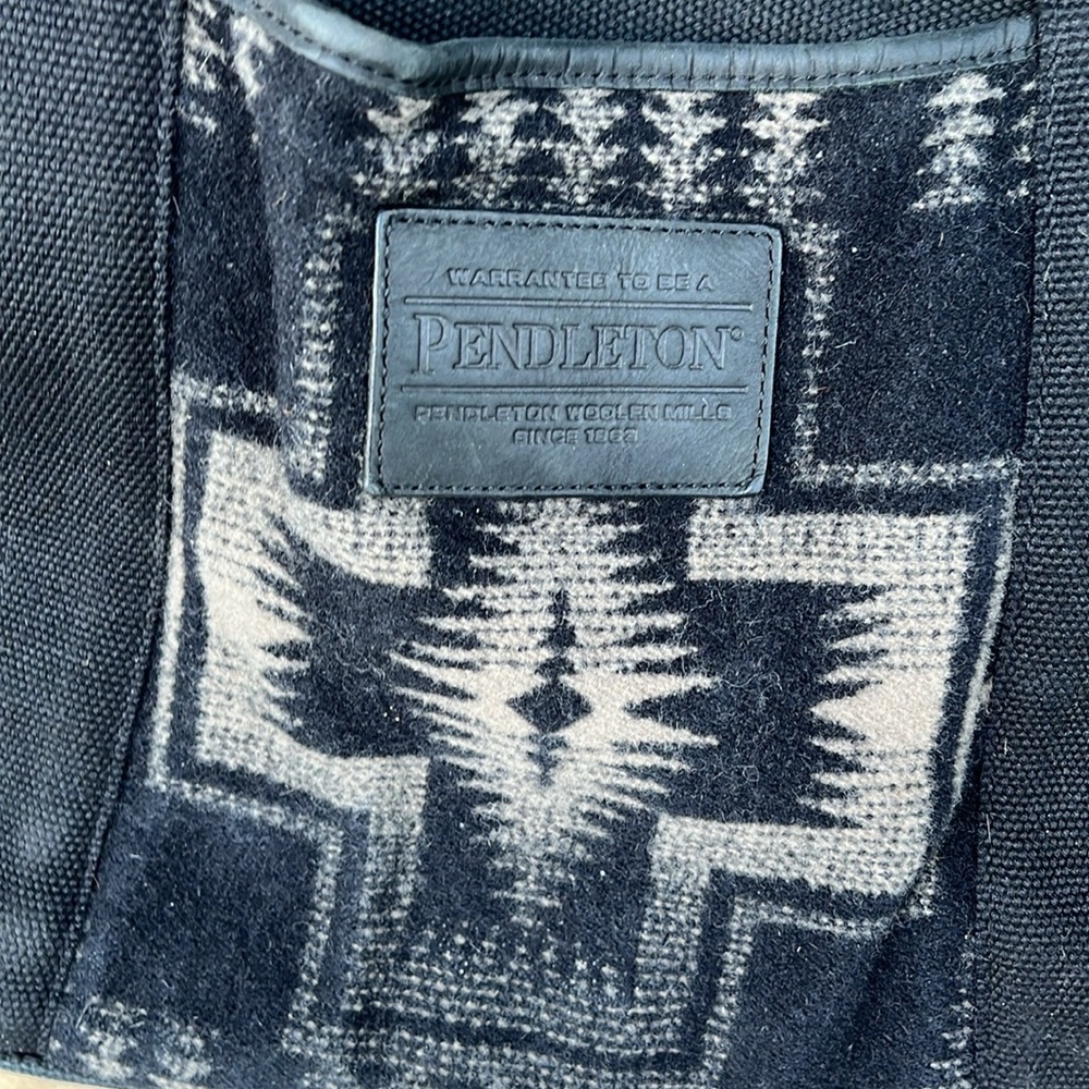 Pendleton Shoulder Bag - image 2